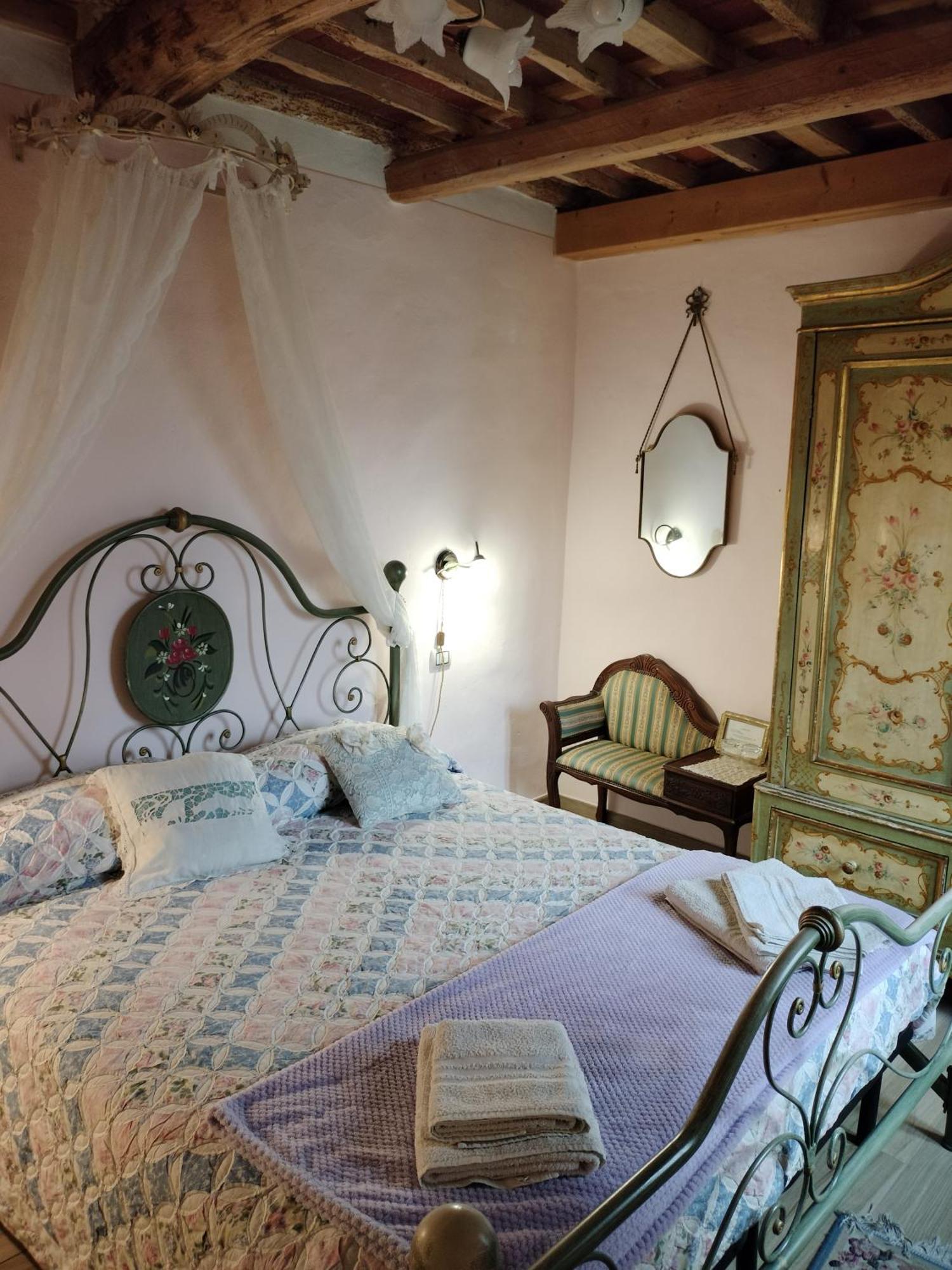 B&B La Rosa Nel Verde Lucca Exteriér fotografie