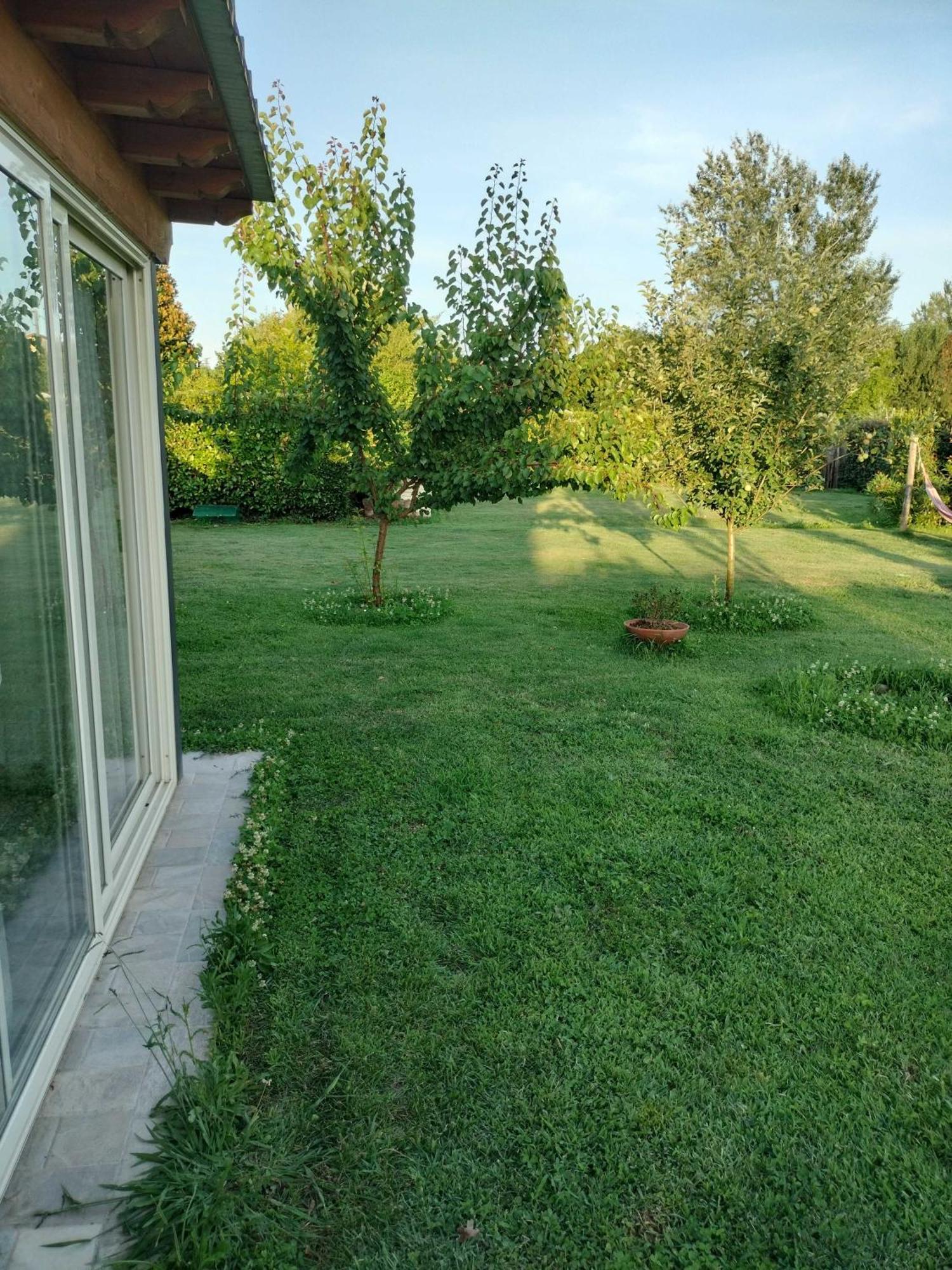 B&B La Rosa Nel Verde Lucca Exteriér fotografie